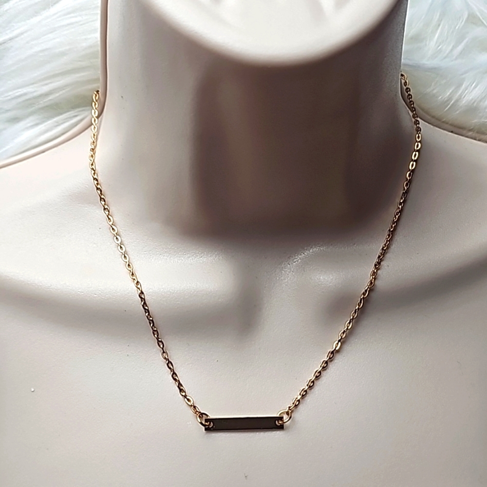 Bar necklace gold tone
